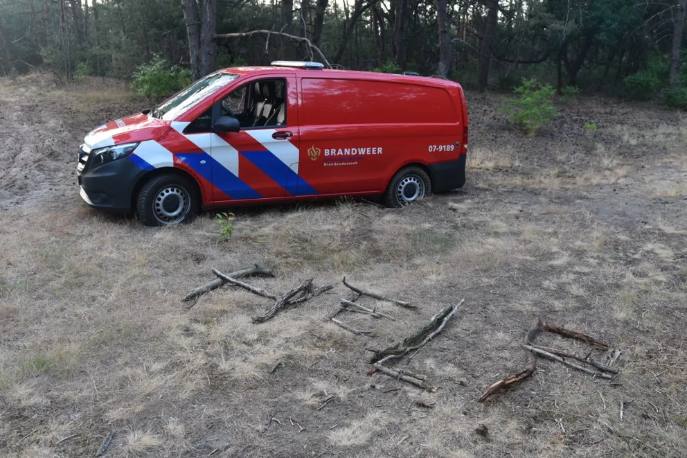 Voertuig vast natuur, Fire investigation team Gelderland-Midden (the Netherlands)